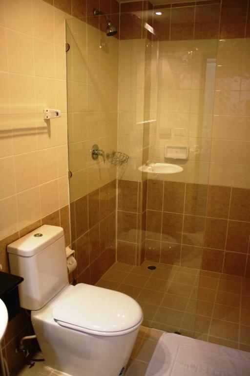 Santi White Hotel Phuket Bagian luar foto